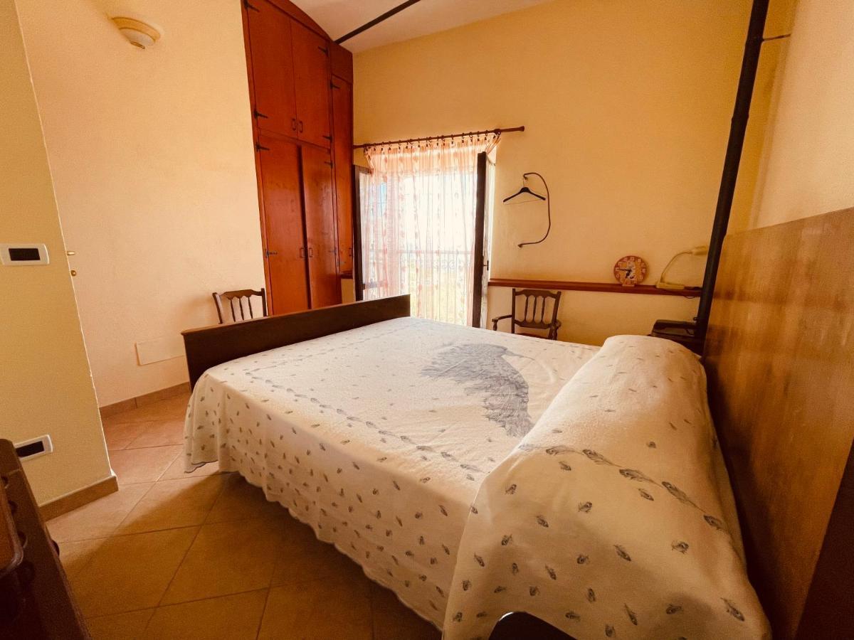 Dimora - L Antico Fienile Del Castello Apartment